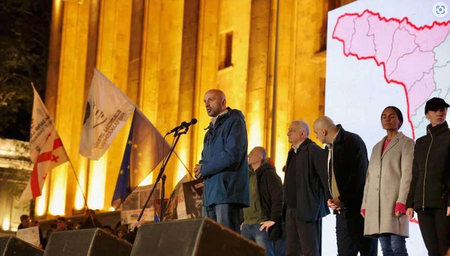 დეზინფორმაციასთან დაპირისპირებული მმართველი გუნდი და ოპოზიციის ბოიკოტი