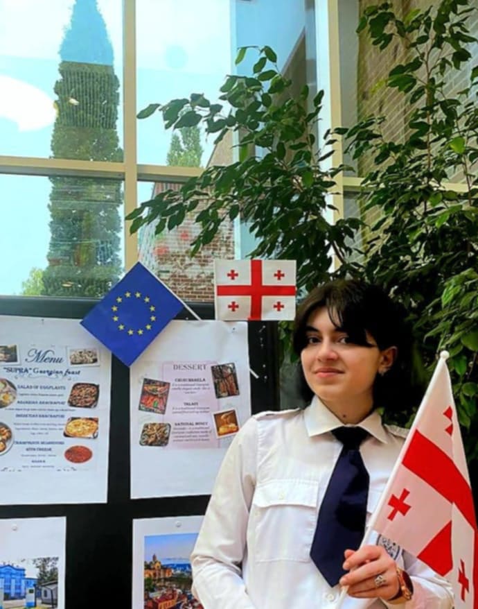 ვიქტორია გაბისონია – ცოდნას ჩემი ქვეყნის განვითარებისთვის გამოვიყენებ