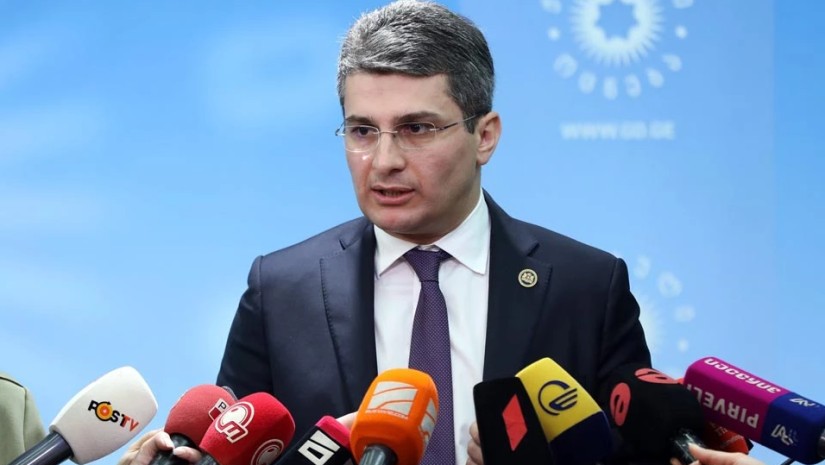 მამუკა მდინარაძე – ყველა როლში „ნაცია“ და ჩვენ გვაბრალებენ
