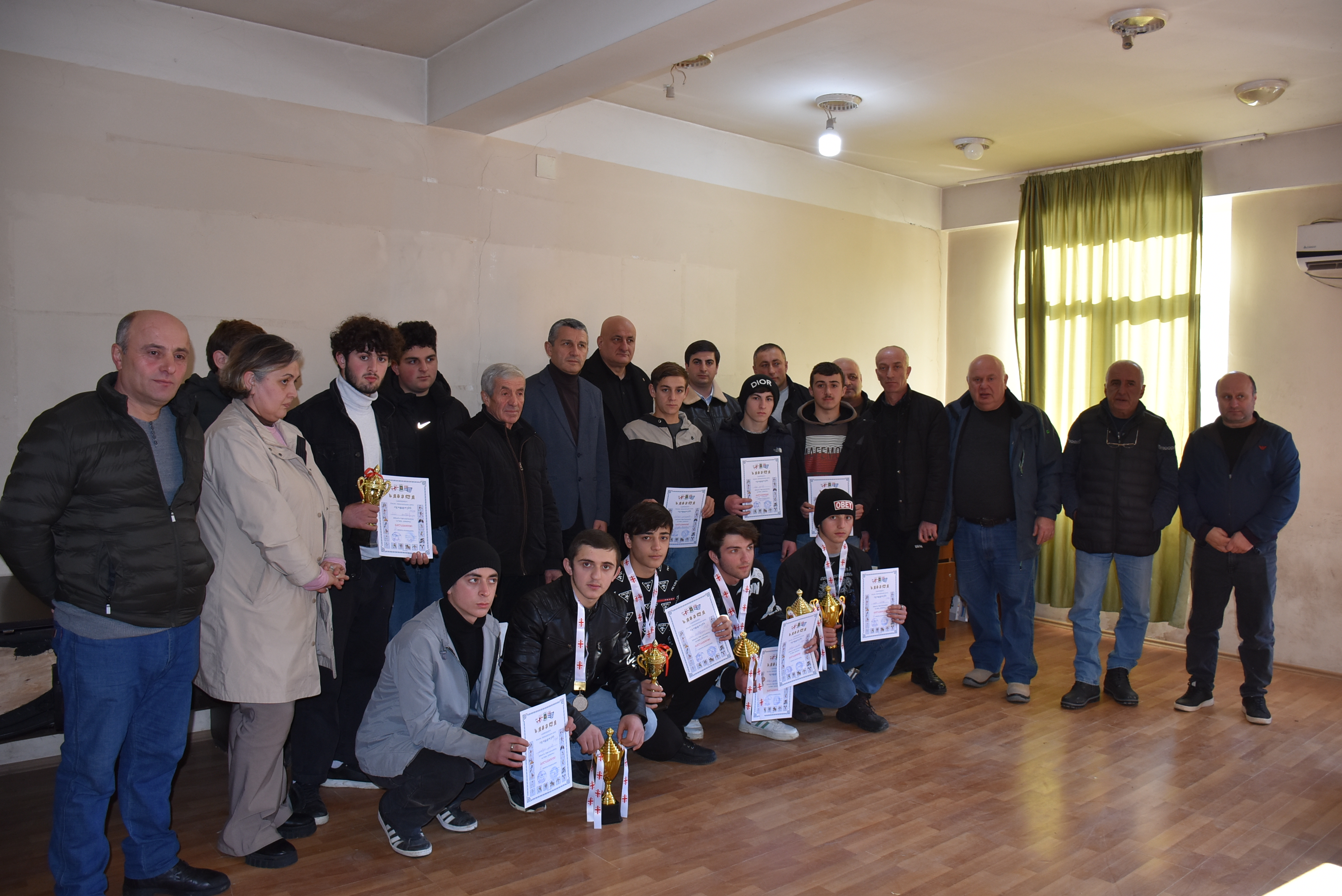 მკლავჭიდელებმა იასპარაზეს