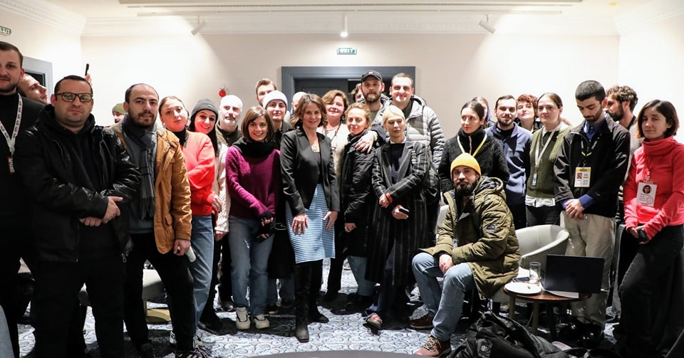 რობინ დანიგანი ჟურნალისტებს შეხვდა