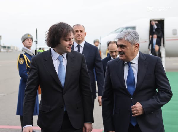 ირაკლი კობახიძის ვიზიტი აზერბაიჯანში დაიწყო