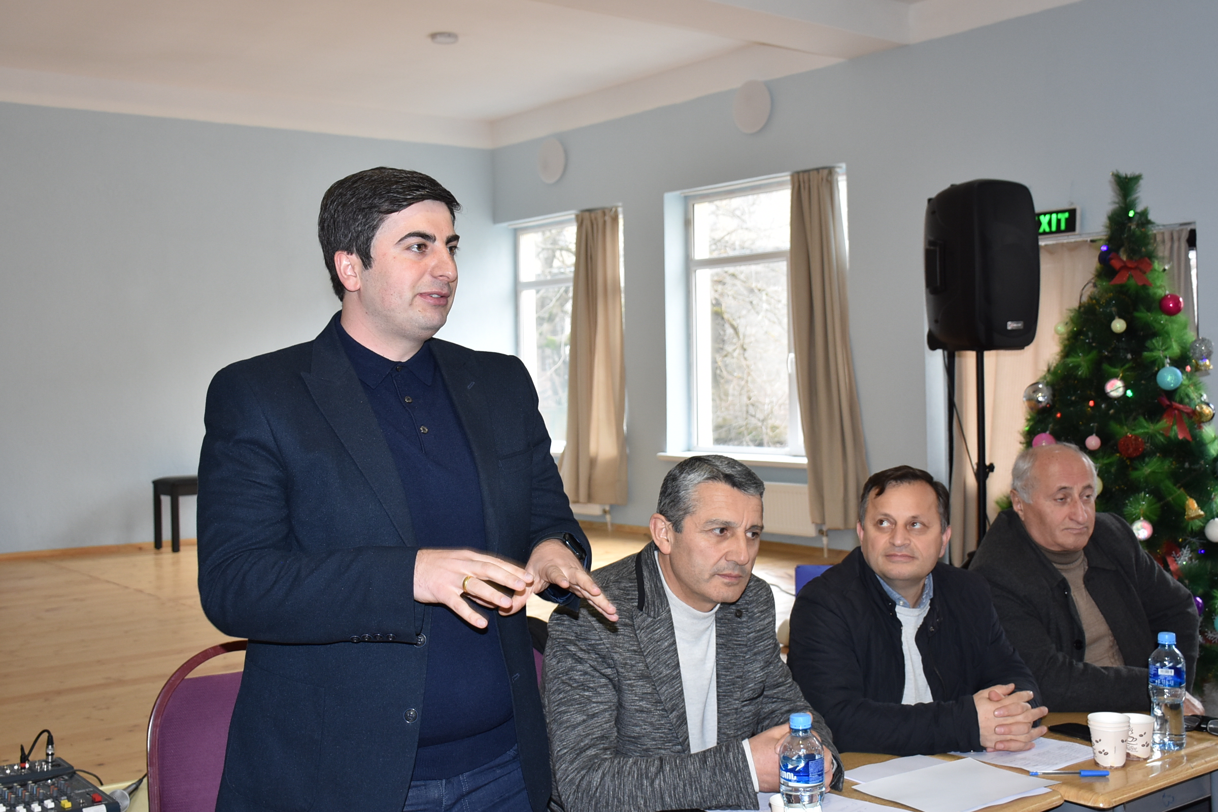 დაწყებულია პროექტი „საუბრები განათლებაზე“