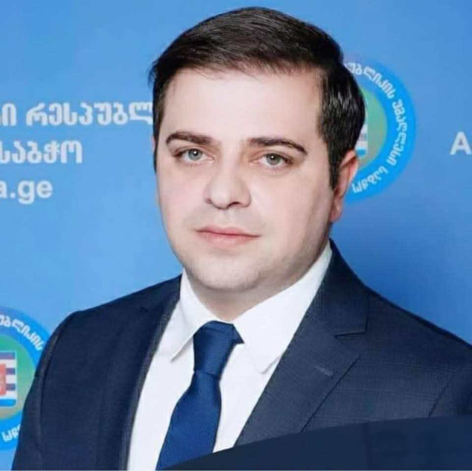 ცოტნე ანანიძე: მადლობას ვუხდი თითოეულ იმ ადამიანს, რომელიც ჩართულია სტიქიის შედეგების სალიკვიდაციო სამუშაოებში