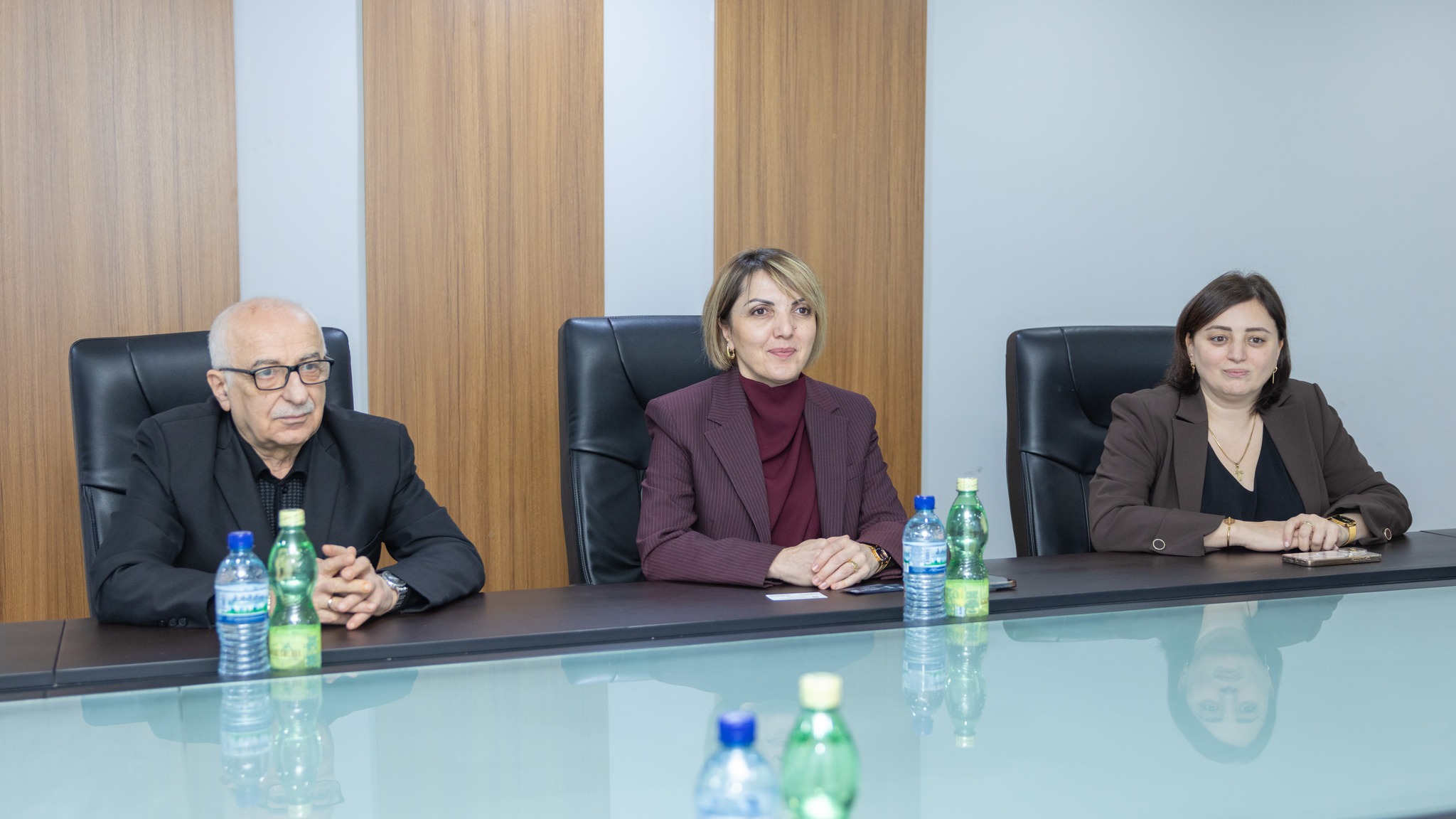 ნინო ნიჟარაძე აზერბაიჯანის კონსულს შეხვდა