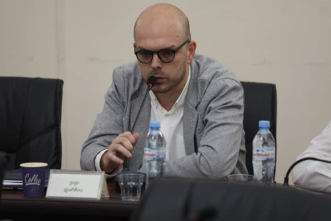 „საზოგადოება ჩვენგან ელოდება ერთობას, ერთად მოქმედებას“