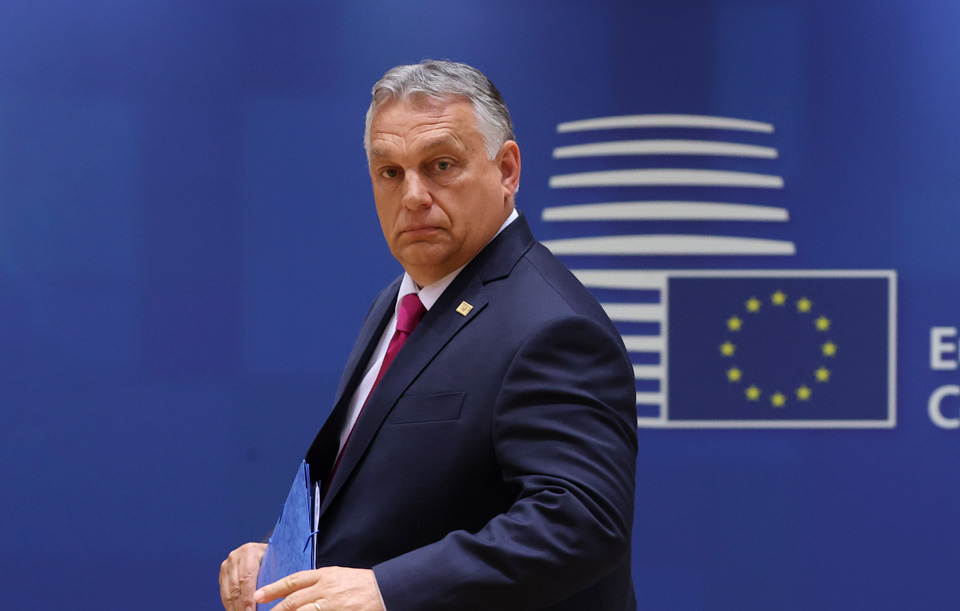 „ბრიუსელში ბიუროკრატები ტრამპის ტორნადოს თავს ვერ დააღწევენ“