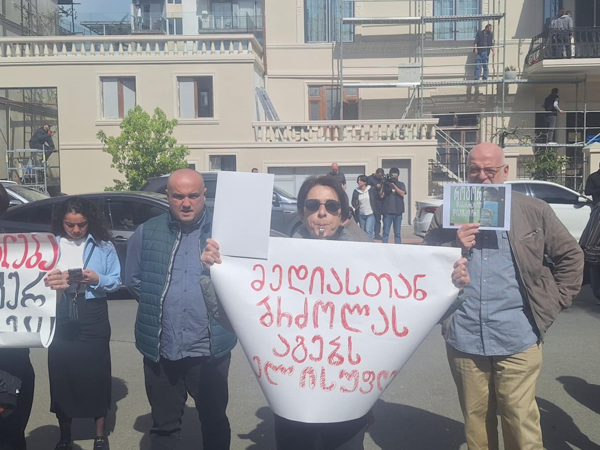 აჭარის მთავრობის თავმჯდომარეს პროტესტის ფონზე ირჩევენ