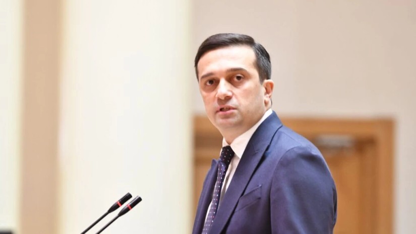 რა წერია სახალხო დამცველის ყოველწლიურ ანგარიშში ქვეყანაში მიმდინარე აქციებსა და არსებულ გადაცდომებზე?