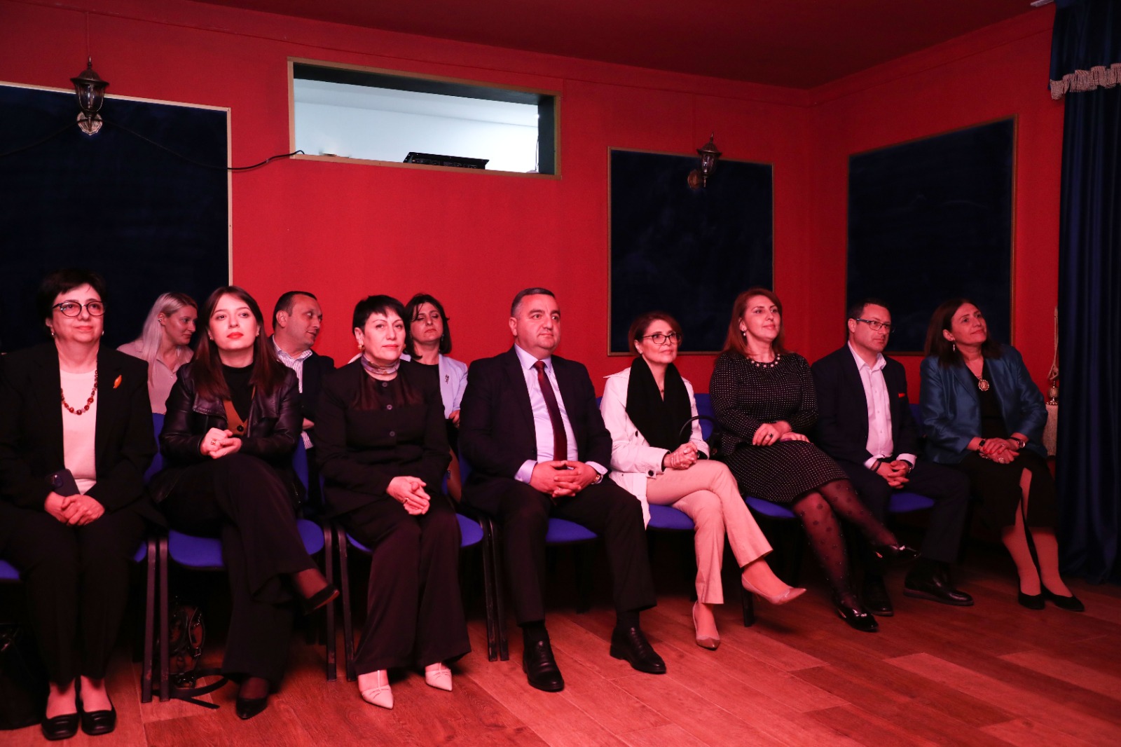 კულტურის სამინისტრო გასვლით შეხვედრებს მართავს