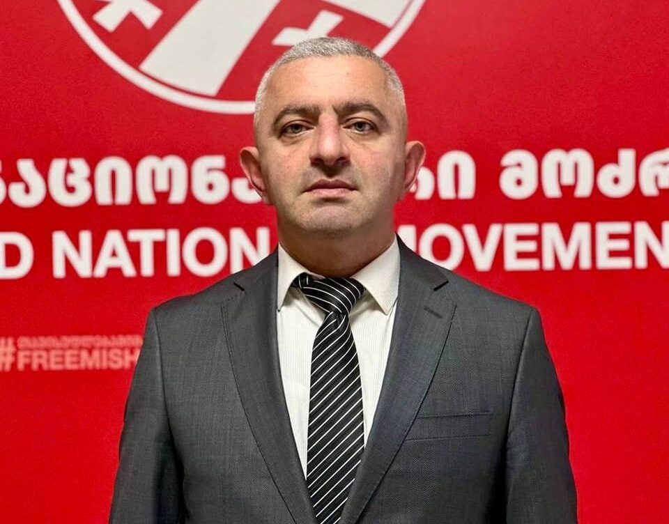„ვინც ხალხისგან დისტანცირდება, ის საკუთარ თავს დააზარალებს! “