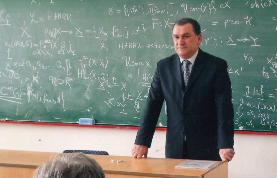 ქვეყნისა და მათემატიკის სიყვარულში