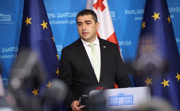 შალვა პაპუაშვილი: ევროპა თვითტკბობას არ უნდა მიეცეს. ქართველებმა ძალიან კარგად ვიცით, რომ მშვიდობიდან ომამდე თვალის ერთი დახამხამებაა