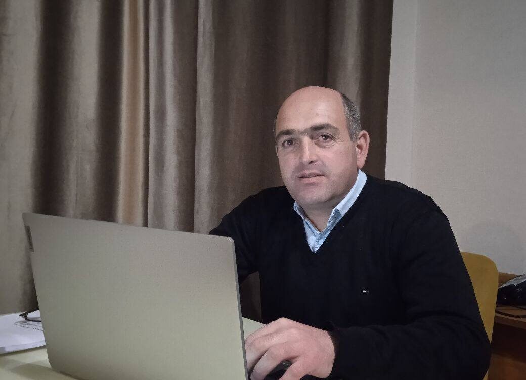 გოჩა მიქელაძე: მსურს, ყველა ახალგაზრდას მეგობრის პოზიციიდან მივუდგე