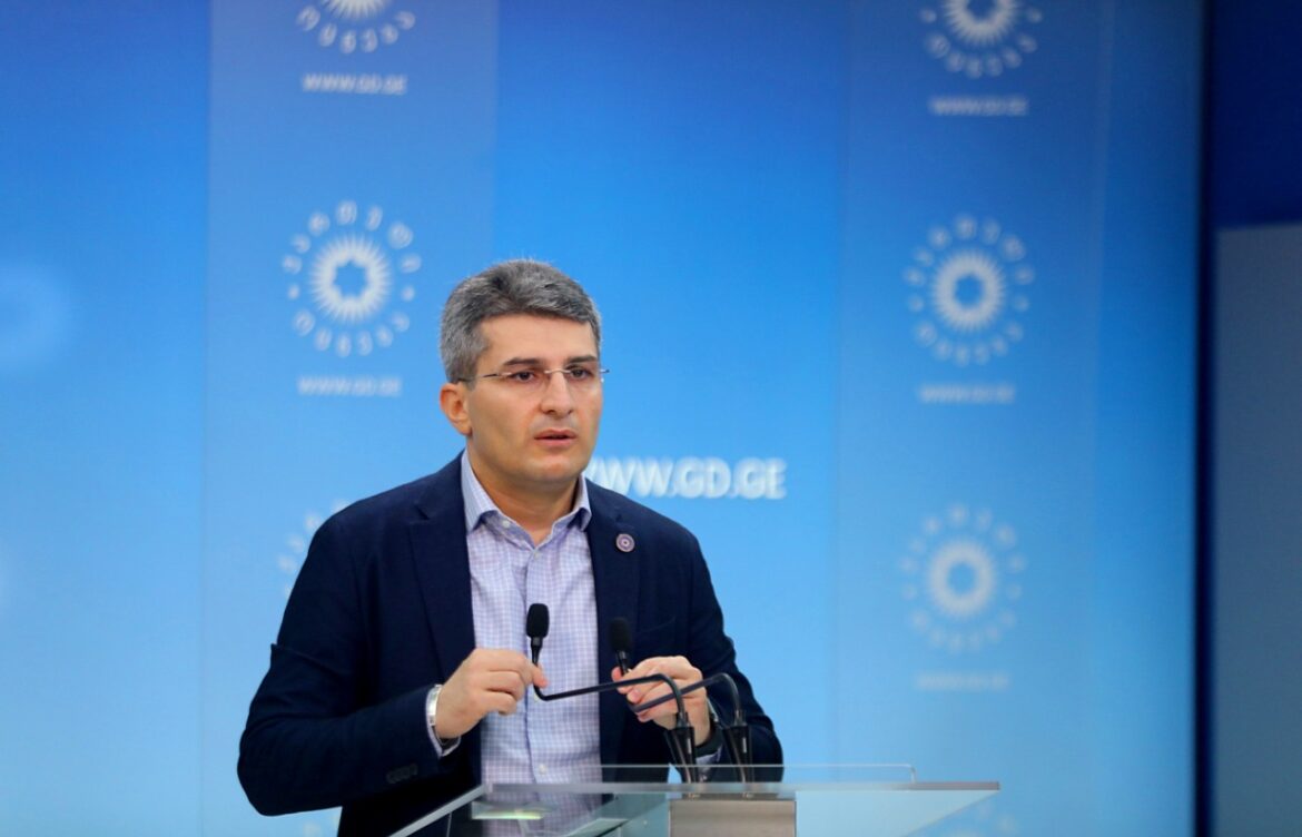 მამუკა მდინარაძე: მშვიდობიანი დამხობა არ არსებობს
