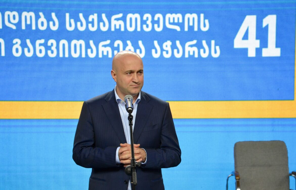 სულხან თამაზაშვილი: თქვენი ცოდნა და მიღწევები ჩვენი ქვეყნის სიმტკიცისა და კეთილდღეობის გარანტი იქნება