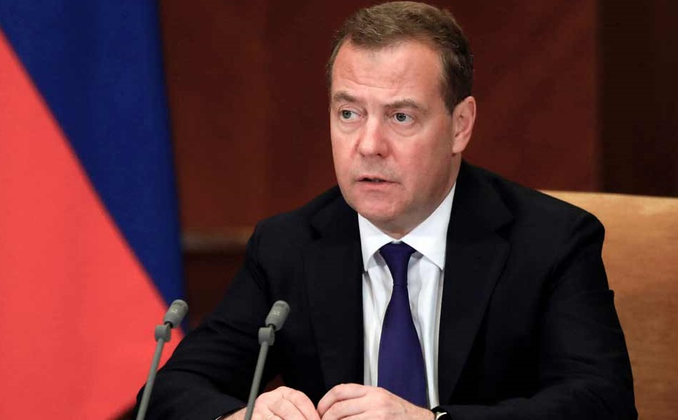 „კიევისა და სხვა იდიოტების პროვოკაციული იდეის განხორციელება, ნატოსთვის რუსული დრონების ჩამოგდების ნებართვის შესახებ, რუსეთთან ომს ნიშნავს“