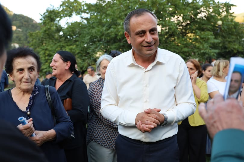 ჩვენ ერთად გავიმარჯვებთ