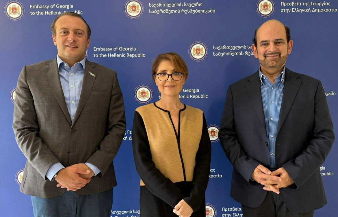 მინისტრი ბერძენ ხელოვანებს შეხვდა