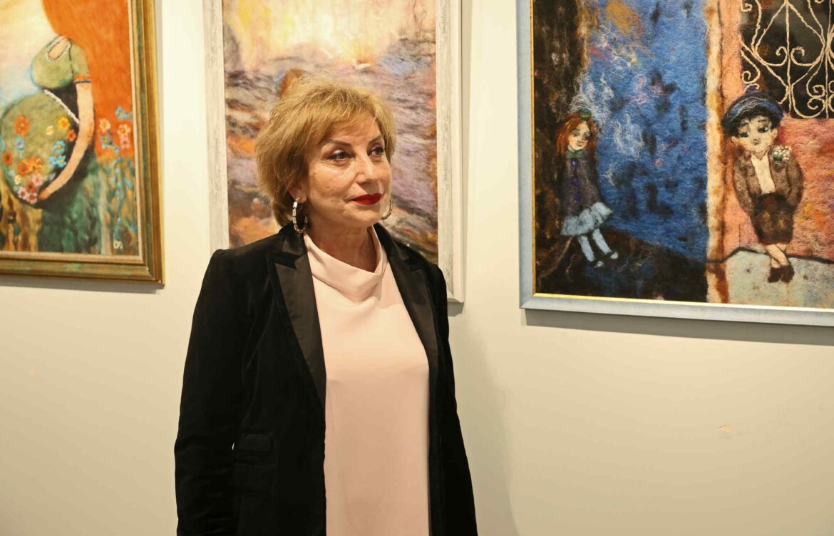 თამარ ხალვაშის პერსონალური  გამოფენა გაიხსნა