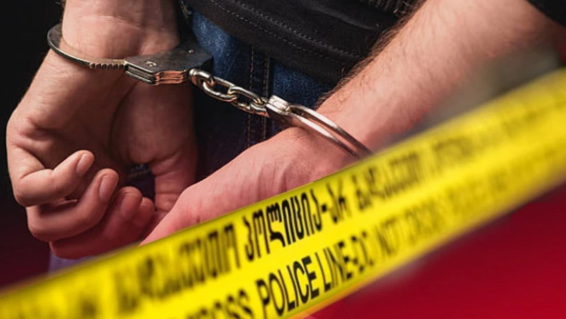 ბათუმში 3 პირი დააკავეს