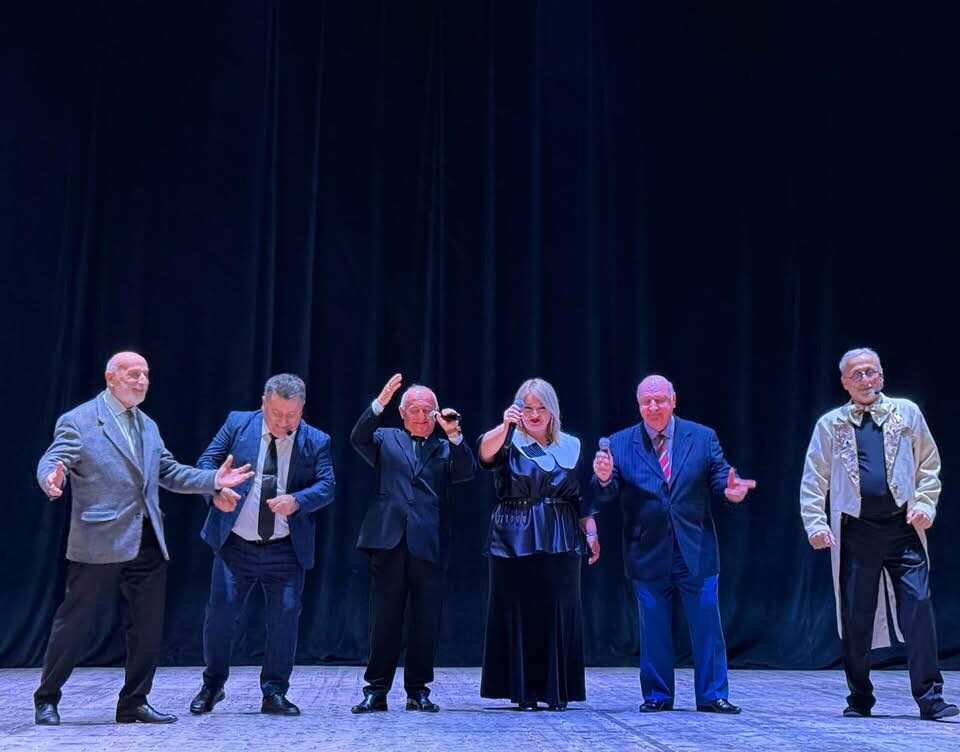 „კურიოზული ამბები სერიოზული ხალხისგან“ – იუმორისტული საღმო შედგა