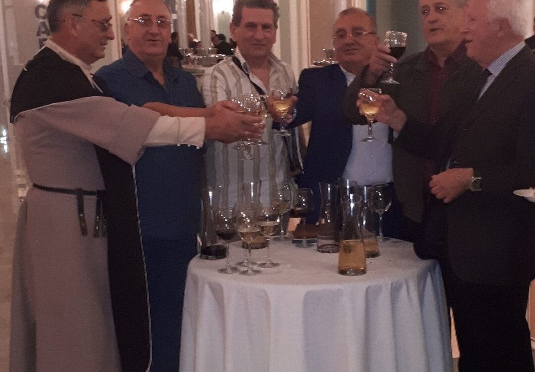 ერთ აღიარებას მოჰყვა მეორეც