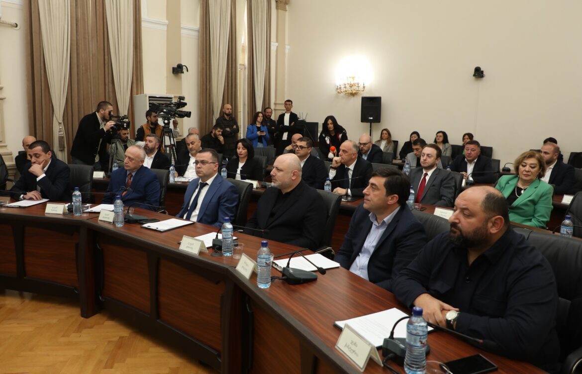 საკრებულოში ვაკანტურ თანამდებობებზე ხელახალი არჩევნები ჩატარდა