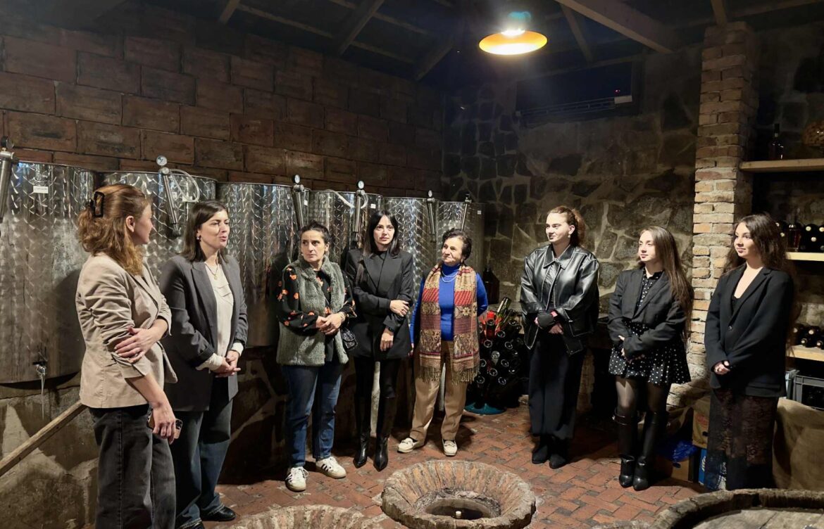 რეგიონში 50  ფერმერი ქალი გადამზადდა