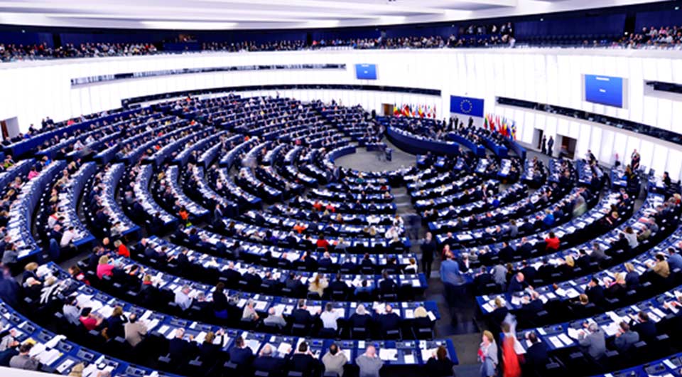 შესაძლოა ევროპარლამენტმა  სოცმედიაზე ასაკობრივი  ზღვარი  დააწესოს