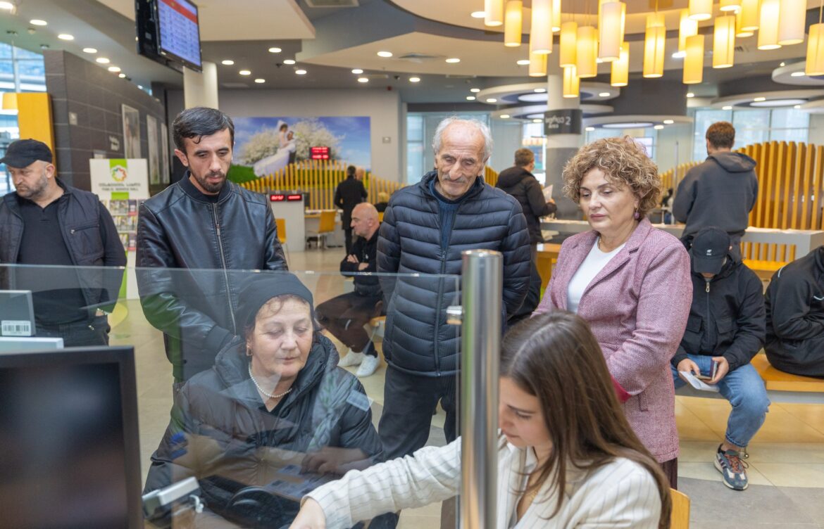 ეკომიგრანტებს საკუთრება დაურეგისტრირდათ