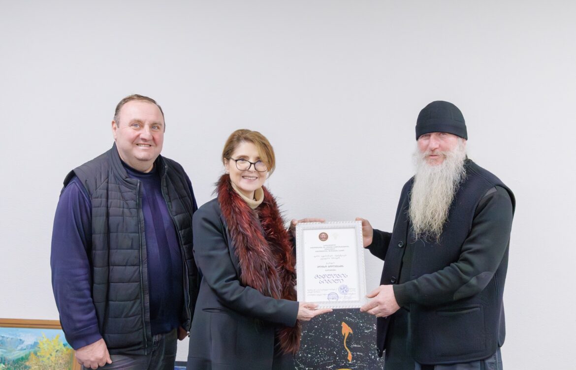 მადლობის სიგელები-ძეგლის რეაბილიტაციაში შეტანილი წვლილისთვის