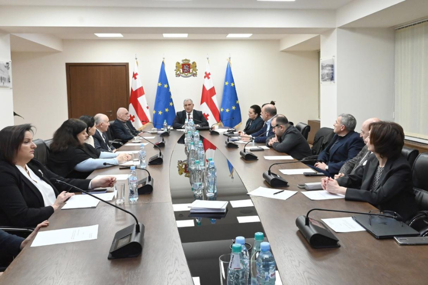 გამოვლენილი ფაქტები სცილდება სამართლებრივ ნორმებს