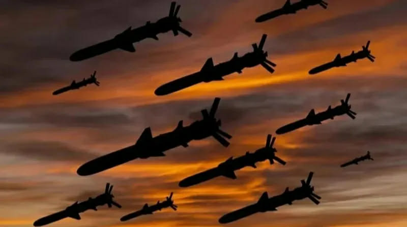 რუსეთის მიერ ღამით განხორციელებული მასშტაბური დარტყმების შემდეგ, კიევში ათასობით სახლი გათბობის გარეშეა დარჩენილი