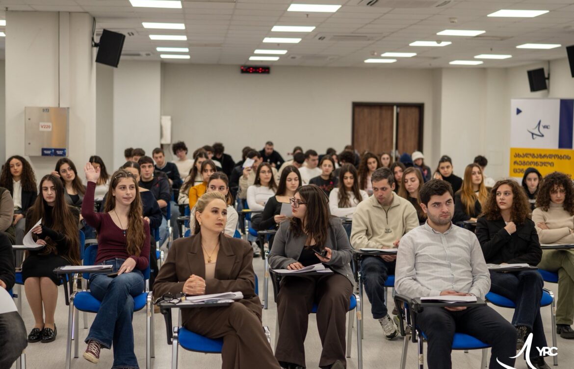 შეხვედრა YRC კლუბის განახლებულ შემადგენლობასთან