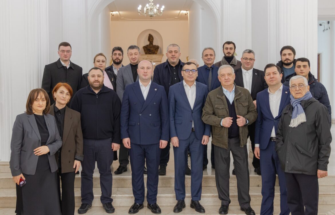 შეხვედრა – ბსუ-ში