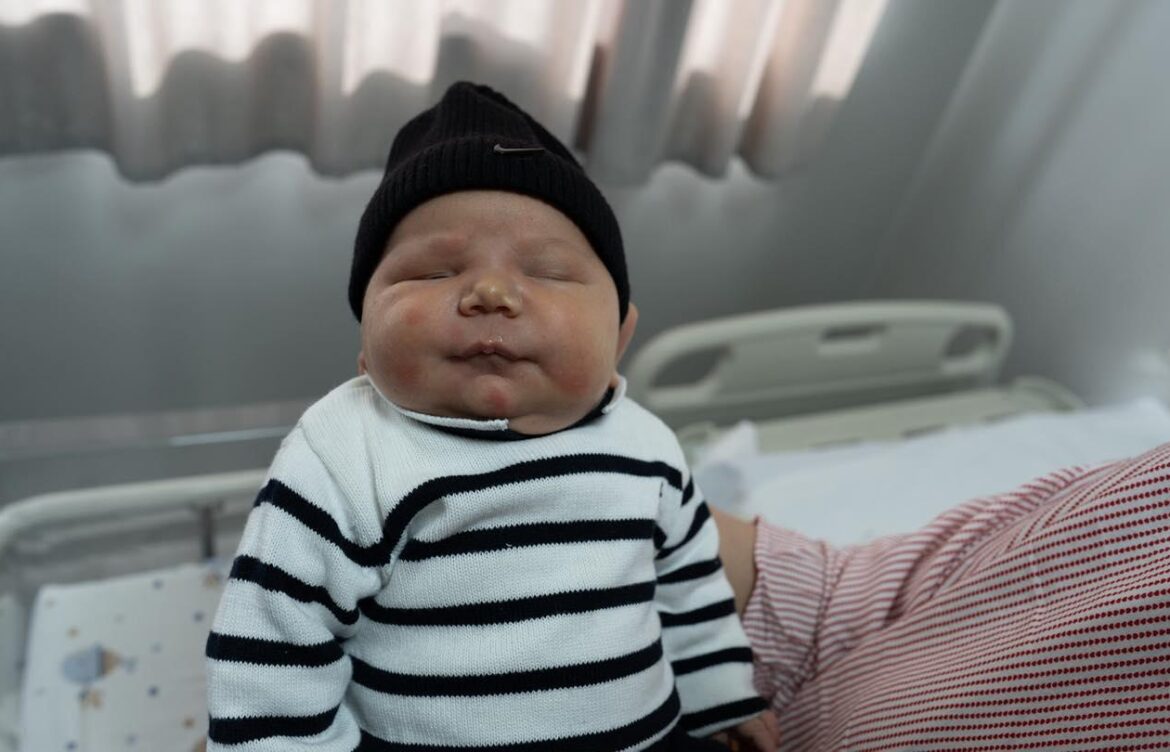 ბათუმში გოლიათი დაიბადა