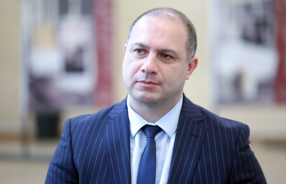 მთავრობის კიდევ ერთი ხმაურიანი გადაწყვეტილება –  თსუ-ს და სტუ-ს გაერთიანება