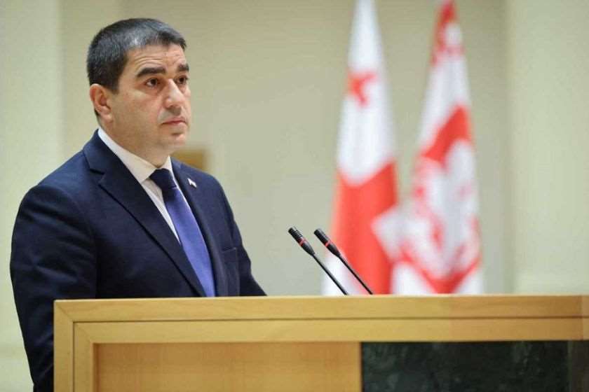 პაპუაშვილი:   ბრალდებული – უსაფრთხოების კონფერენციაზე?!