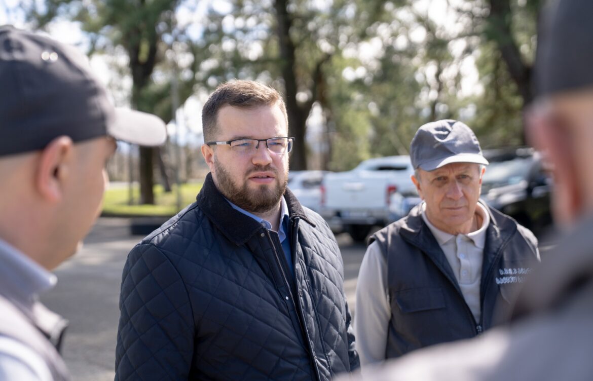 მეტყევეებს მაღალი გამავლობის ავტომობილები გადასცეს