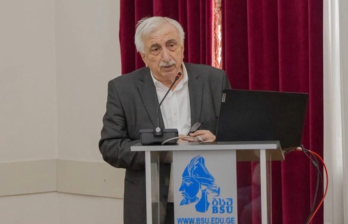 მამია ფაღავა 70 წლისაა