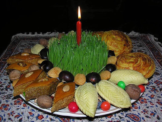 მუსლიმები რამადან ბაირამს აღნიშნავენ