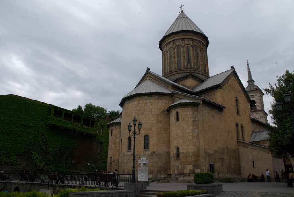 სიონის ტაძარში მოქალაქეებს ყოველდღე 08:30 საათიდან 21:00-მდე შეეძლებათ მისვლა