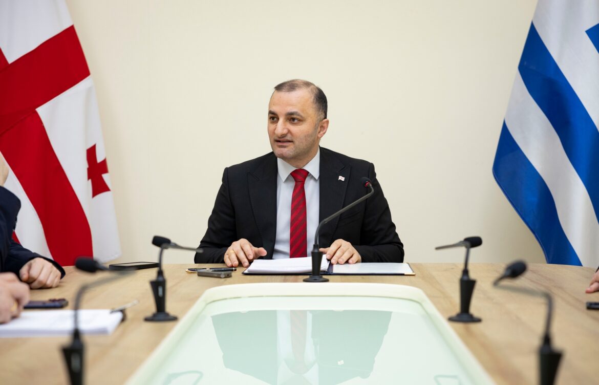 აჭარის უმაღლესი საბჭოს საკანონმდებლო ინიციატივა პარლამენტმა მეორე მოსმენით განიხილა