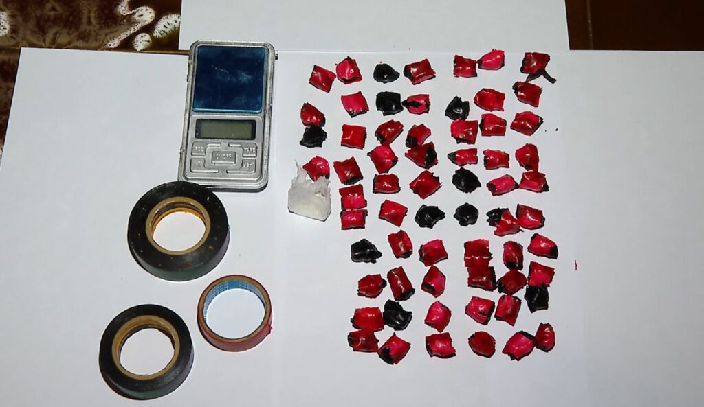 ნარკოდანაშაულის ბრალდებით, სხვადასხვა დროს, 11 პირი დააკავეს