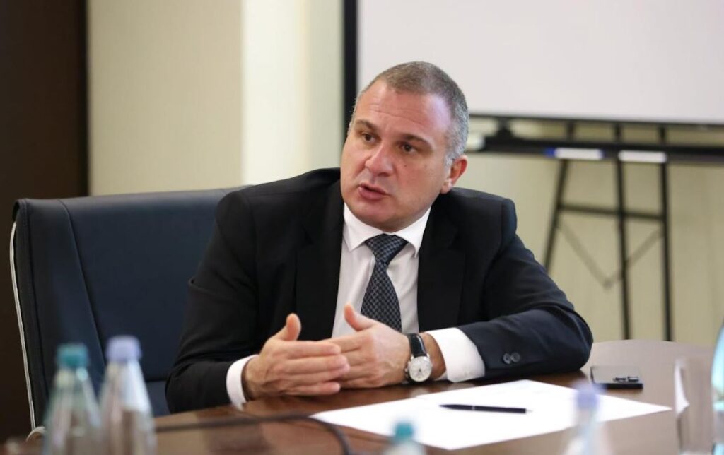 „წლების განმავლობაში ბავშვებს ხშირად არ ჰქონდათ სრულფასოვანი განათლების მიღების შესაძლებლობა“