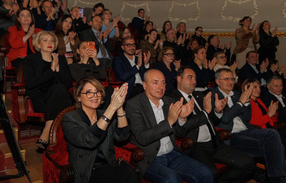 „კლასიკური კონცერტები – ბათუმში“