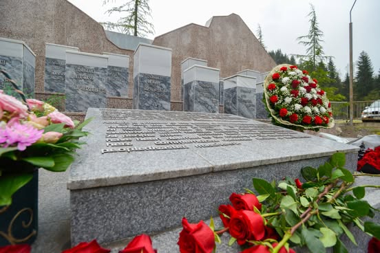 პატივი მიაგეს ტრაგედიების მსხვერპლთ