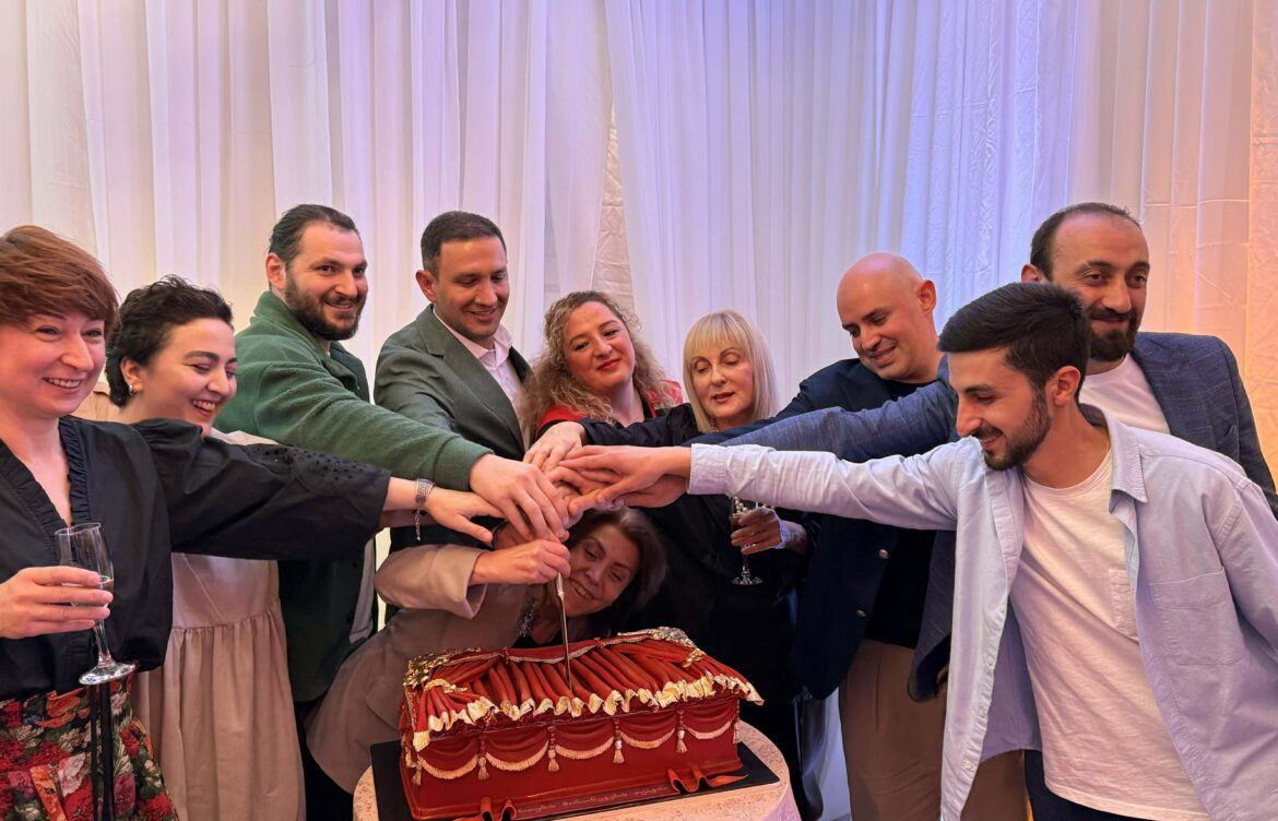 ბათუმში მარიონეტების თეატრი გაიხსნა