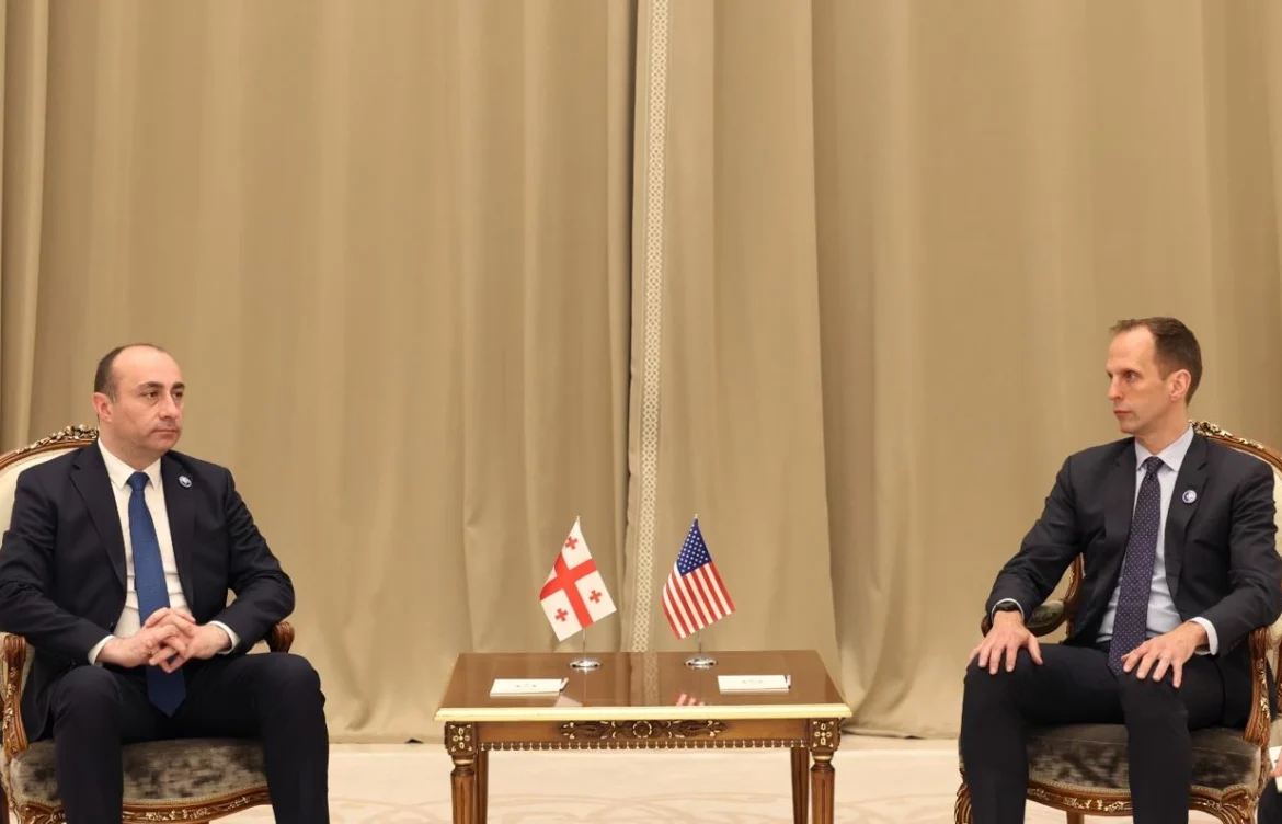 გეკა გელაძემ მარკ ტერვაკოსკისთან შეხვედრა გამართა